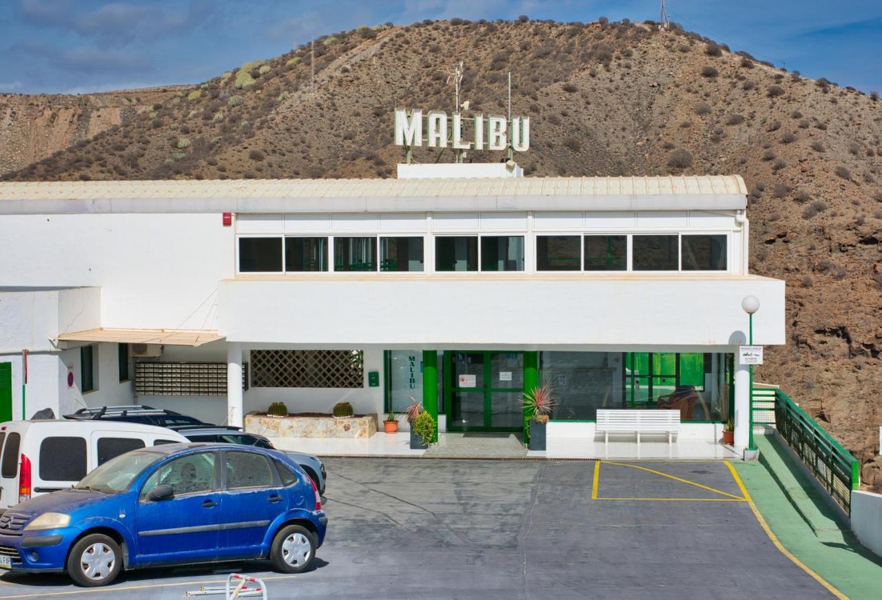 Malibu 2 Apartamento Con Aire Acondicionado, Campo De Tennis Y Piscina Con Solarium Puerto Rico  Bagian luar foto